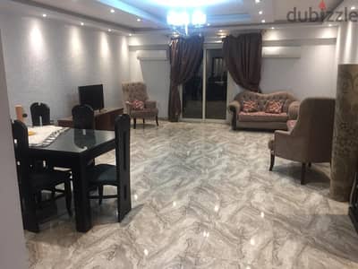 للايجار  مفروش بميدان الصحابة بالدقي