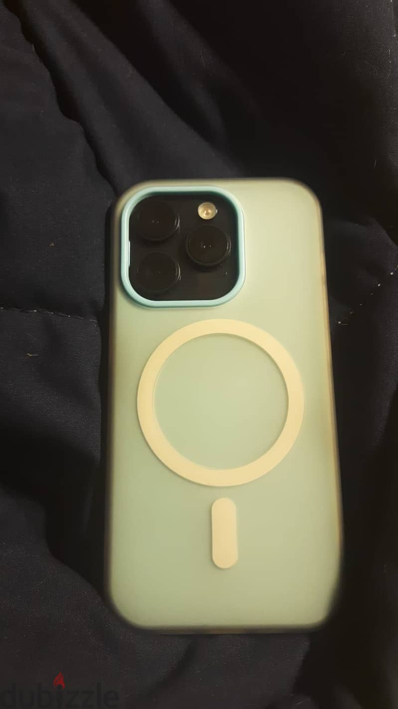 Apple - iPhone 15 Pro 2