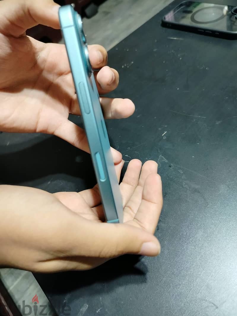 Apple - iPhone 16 7