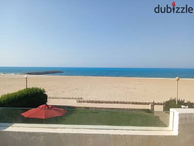 فيلا للبيع علي البحر مباشره