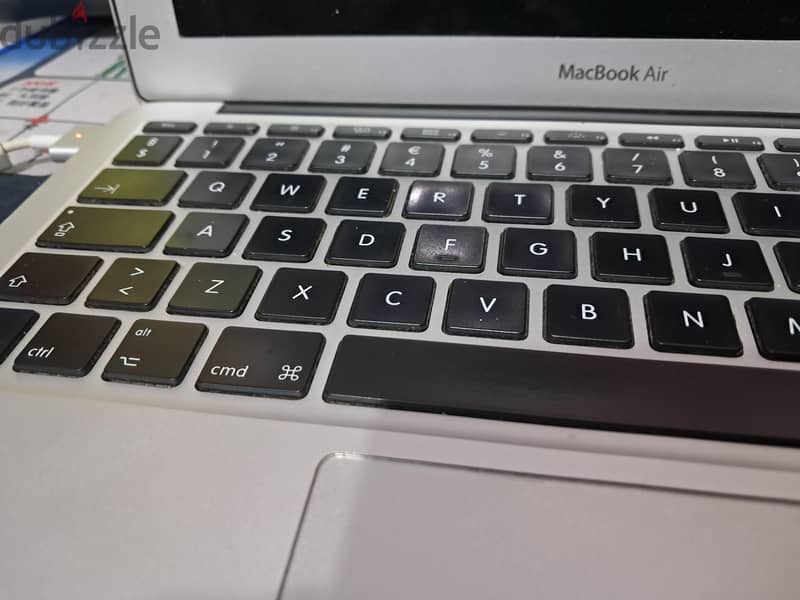 MacBook Air mid 2013 1