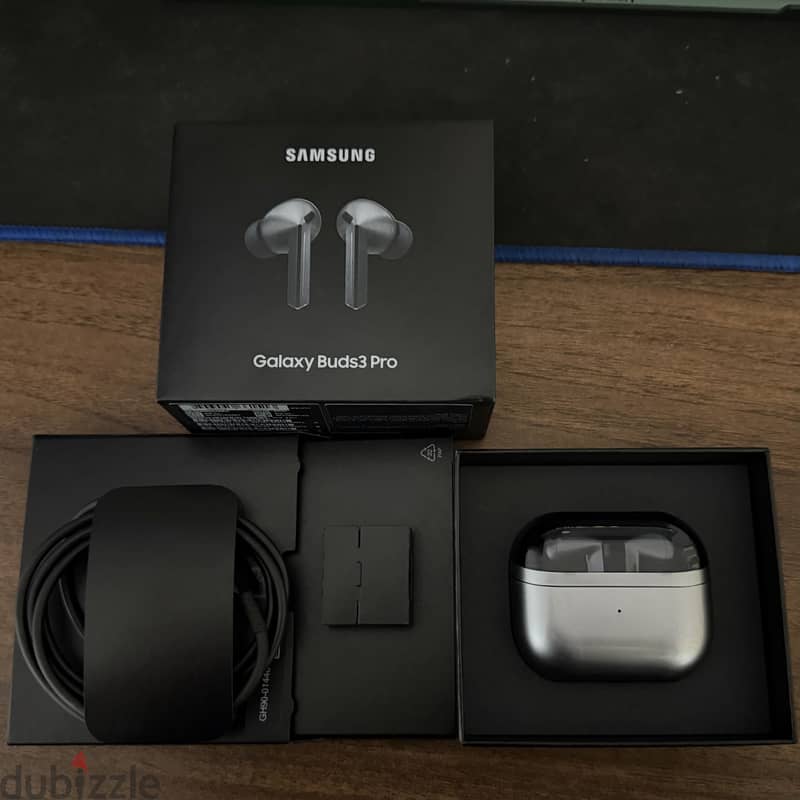 Samsung Galaxy Buds3 Pro – Silver 2