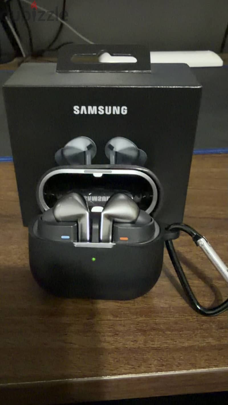 Samsung Galaxy Buds3 Pro – Silver 4