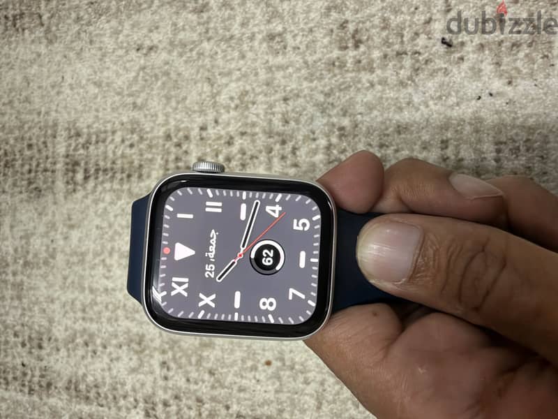 Appel watch se 44m 4