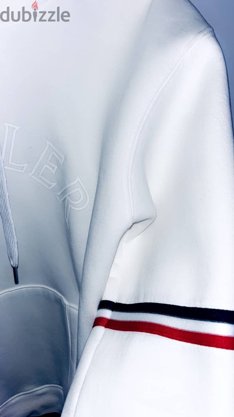 Comfortable hoodie 1