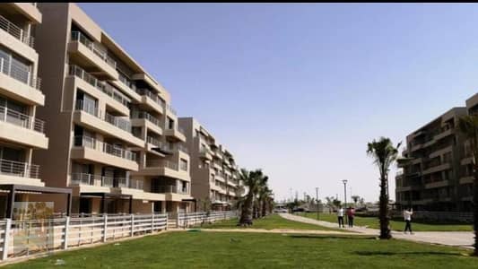 فرصة للسكن الفوري في كابيتال جاردنز بالم هيلز شقة 3 غرف ماستر ٢٠٦ متر
