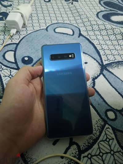 Samsung S10 Plus بيع او بدل