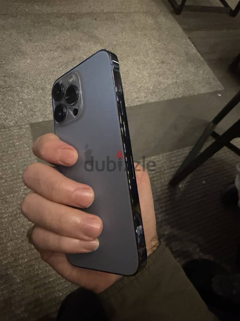 Apple - iPhone 13 Pro 8