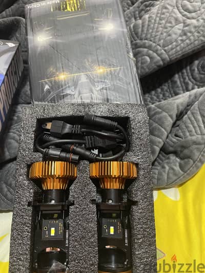 لمبات LED V30 H4 للسيارات – 12/24V – طقم كامل