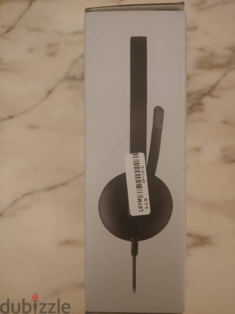 Logitech wired headphones H340 1