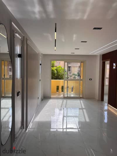 Apartment for sale at a special price with an open view