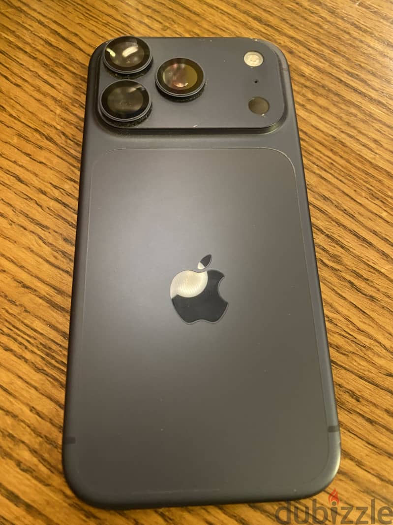 Apple - iPhone 17 Pro 3