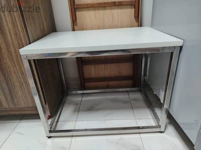 ترابيزة استانلس