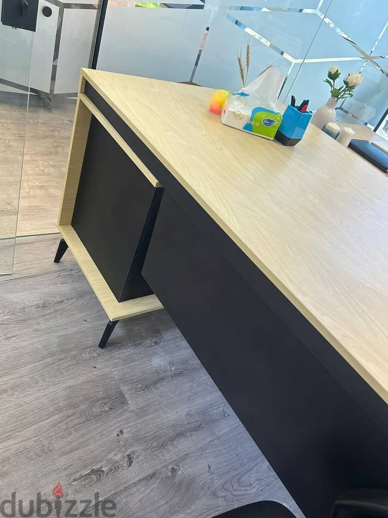 Office furniture 9