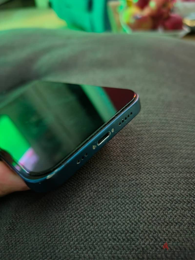 Apple - iPhone 12 3