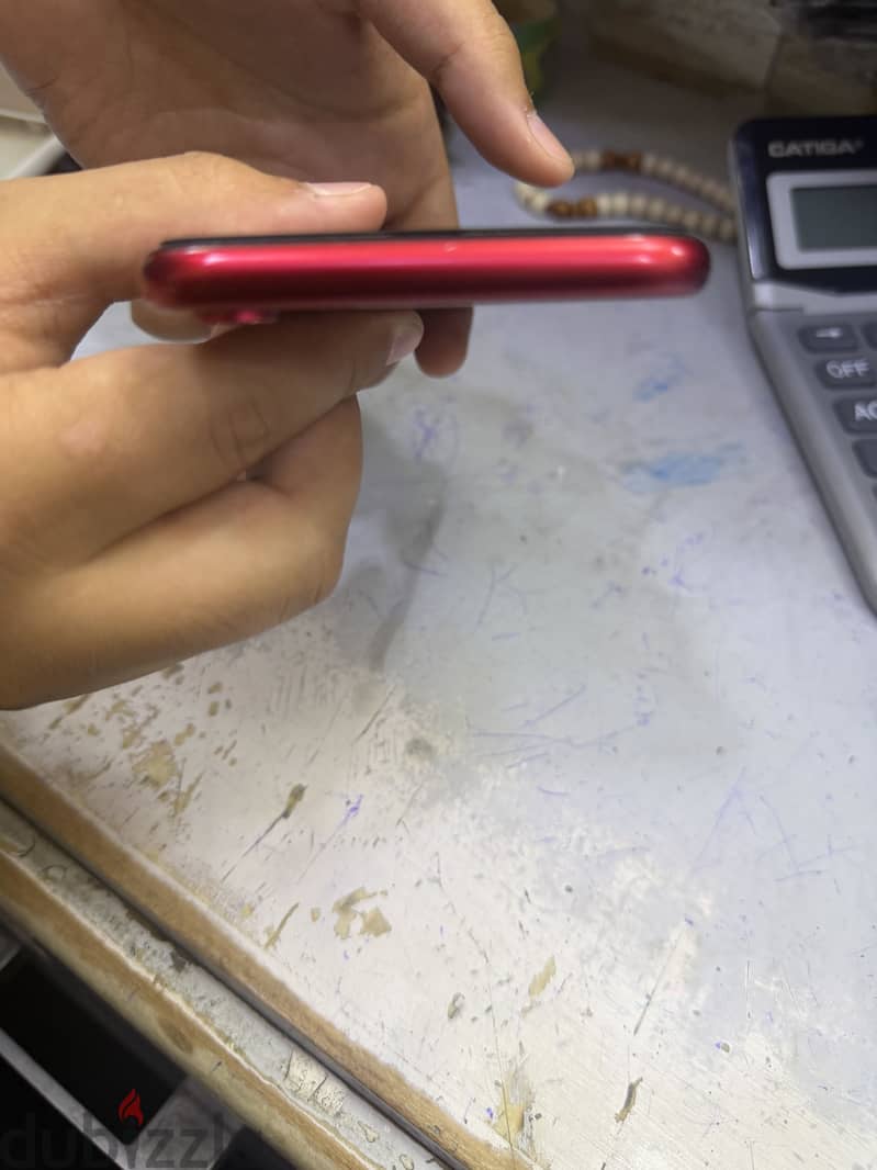 Apple - iPhone XR 3