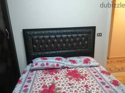 غرفه نوم كبيره مستعمله سعر 18000