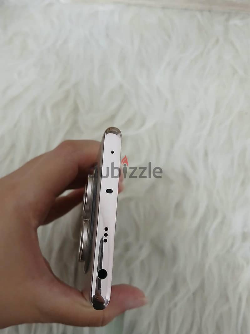 Xiaomi Redmi Note 14 Pro 4