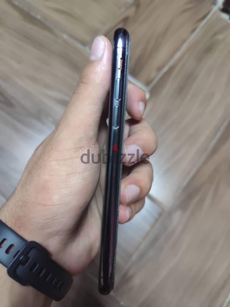 Apple - iPhone XS 2