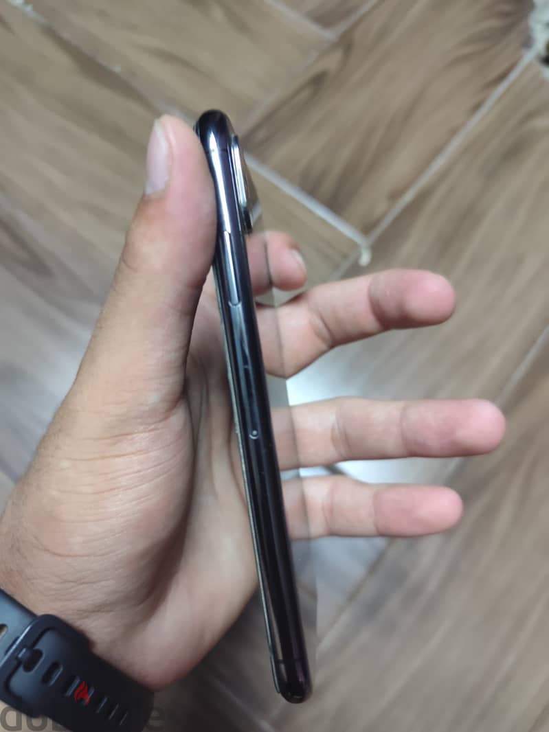 Apple - iPhone XS 3