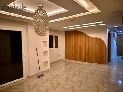 شقة للايجار بالمطبخ و الاجهزة فى كمبوند زايد ريجينسى الشيخ زايد ارضى بجاردن Ground Floor Apartment For Rent - Zayed Regency Compound El sheikh Zayed