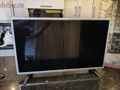 شاشة LG برسيفر داخلى 32 بوصة كسر زيرو