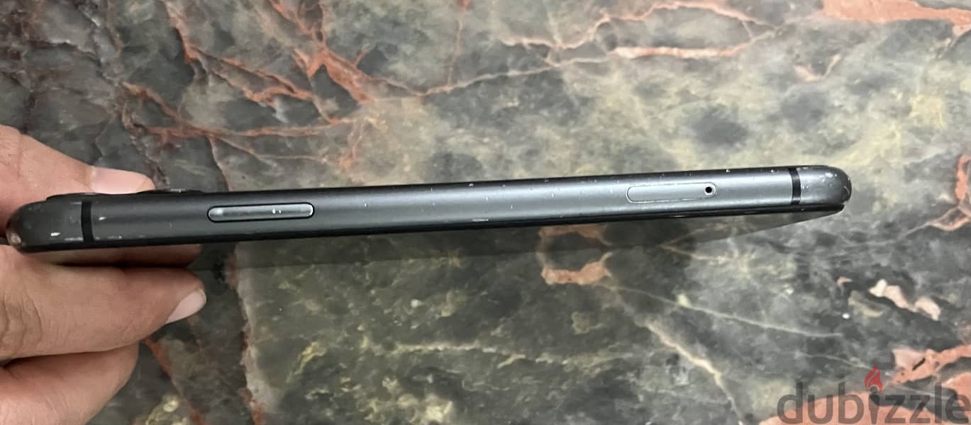 Apple - iPhone 11 4