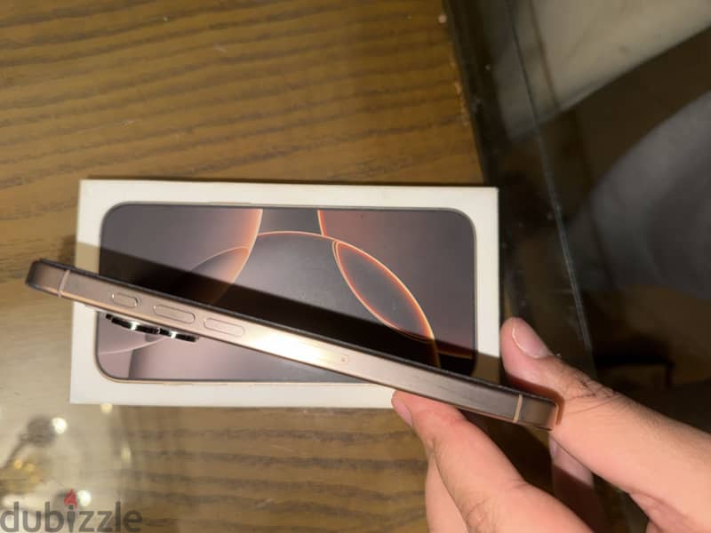 Apple - iPhone 16 Pro Max 2