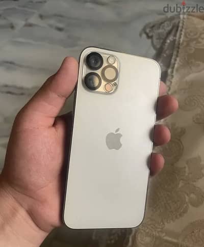 آبل - آيفون 12 برو