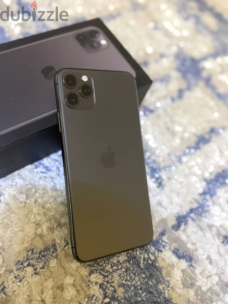iPhone 11 Pro Max 2