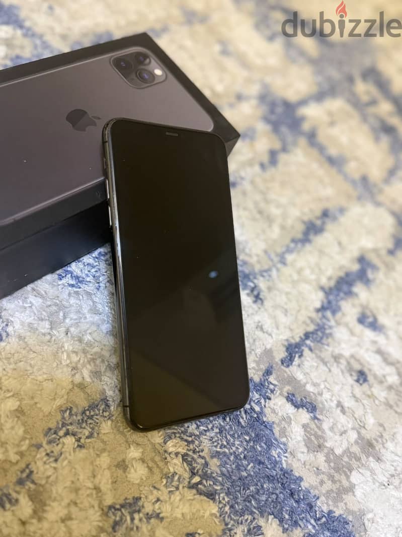 iPhone 11 Pro Max 3