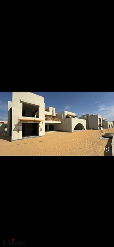 UNDER MARKET PRICR PLAYA  Ghazala Complex singel Story   LAND 645 sqm BUA  208 sqm  4 Bedrooms