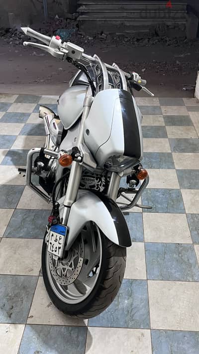 suzuki boulevard