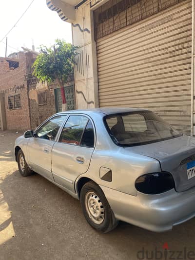 هيونداي أكسنت 2001