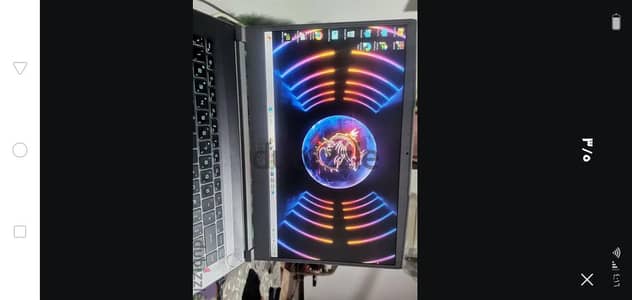 لاب توب استخدام خفيف مع الكرتونه