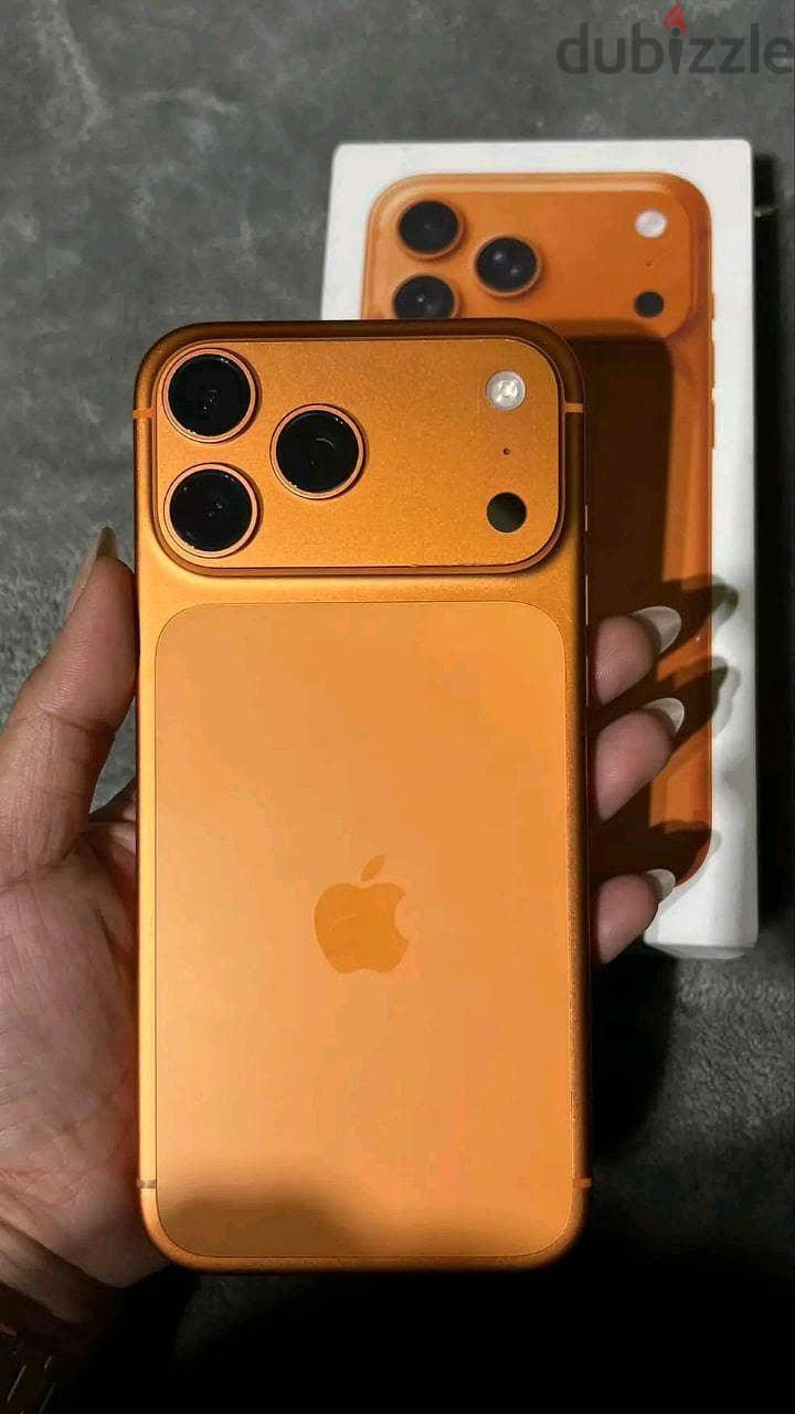 Apple - iPhone 17 Pro Max 1