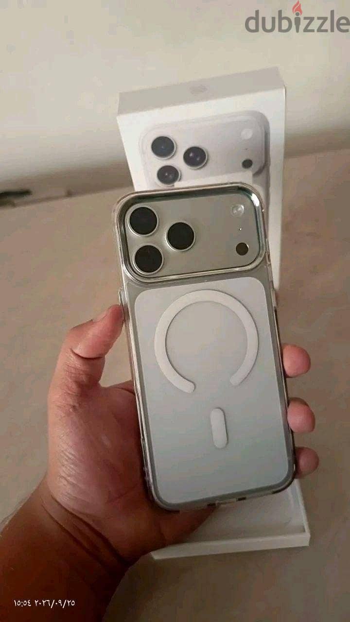 Apple - iPhone 17 Pro Max 1