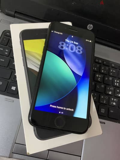 Apple - iPhone SE