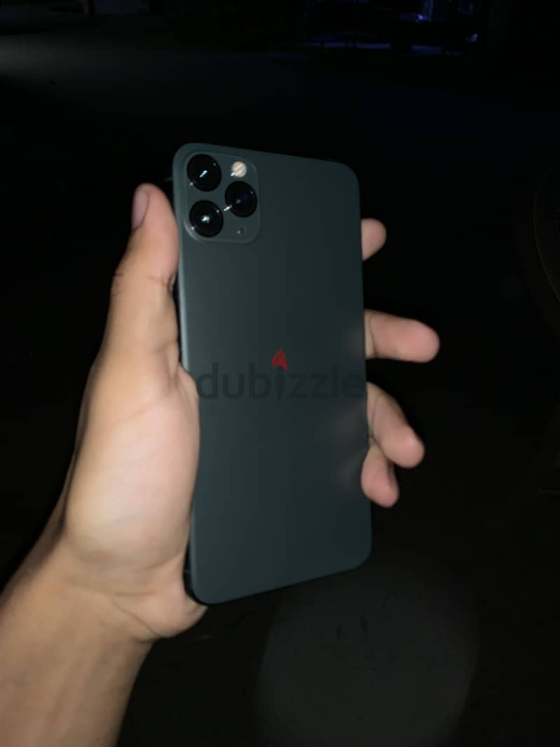 Apple - iPhone 11 Pro Max 1