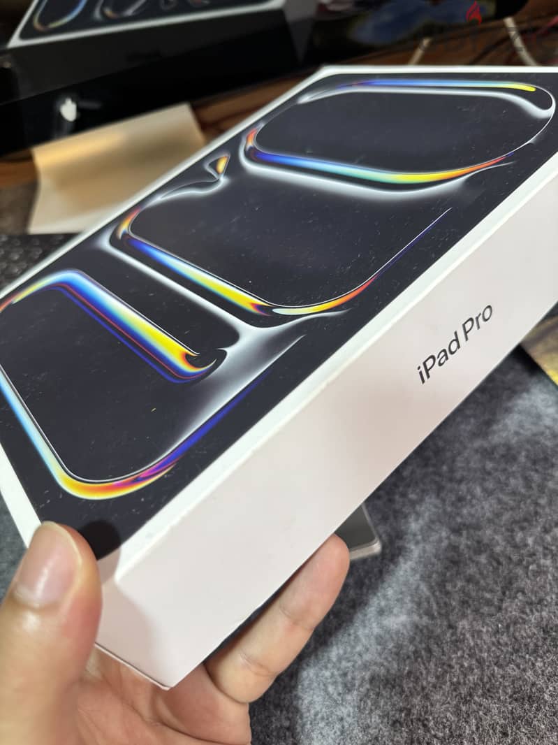 Ipad pro 11 inc M5 256g & apple pencil pro 4