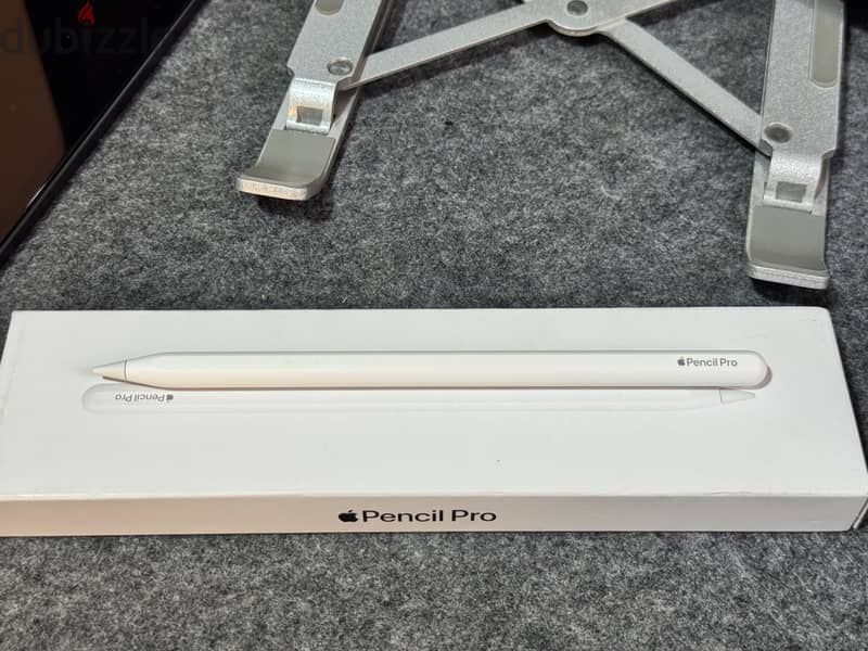 Ipad pro 11 inc M5 256g & apple pencil pro 7