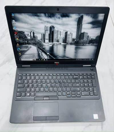 Dell 5580,core i7 7th ,16 Gb, M. 2 256, Nvidia 2gb, 15.6 like new