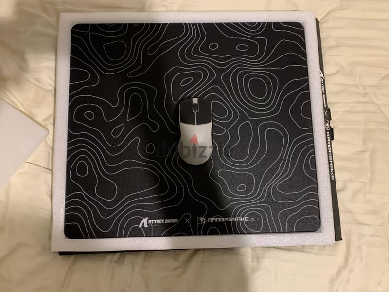 Attack Shark Obsidian Glass Mouse Pad 1