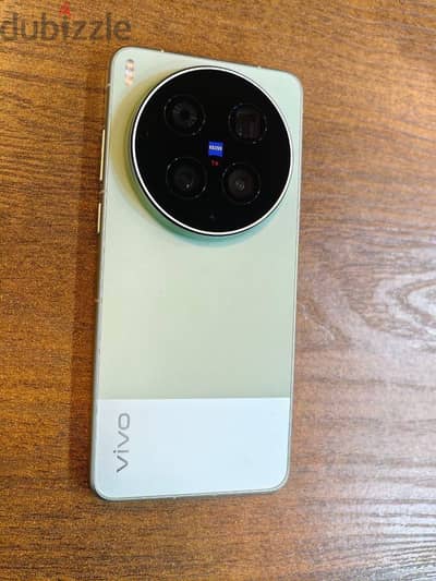 Vivo X300 Ultra & Kit