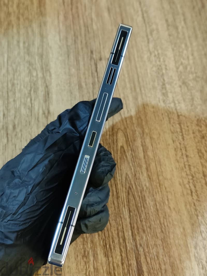 RedMagic 11 Pro Golden Saga 4