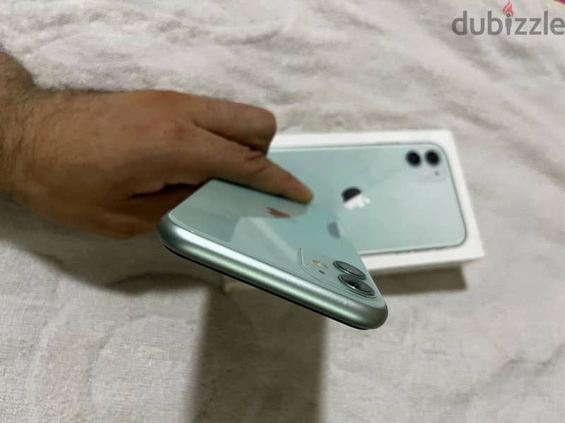 Apple - iPhone 11 3