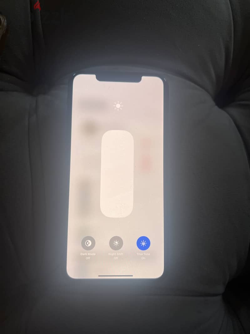 Apple - iPhone 11 Pro Max 2