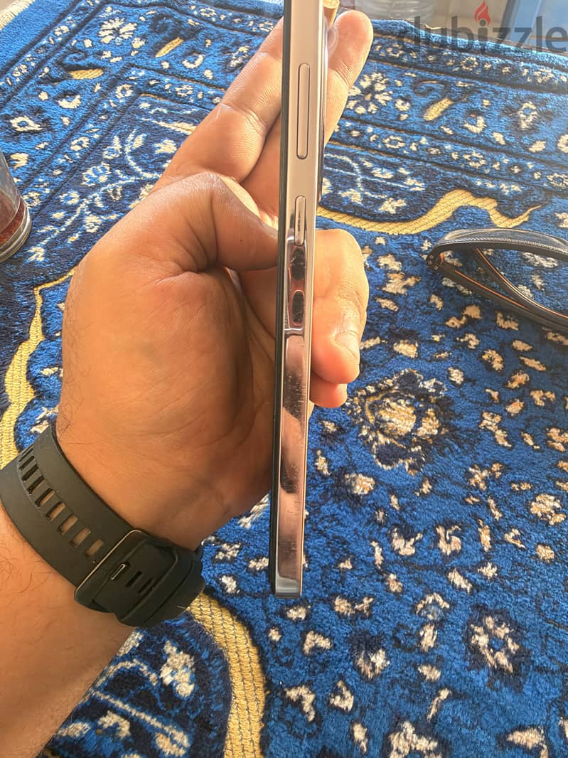 OPPO Reno12 F 3