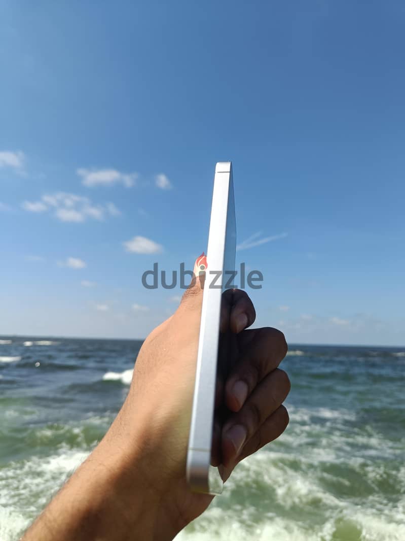 Samsung galaxy S24 FE 6