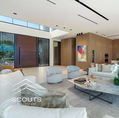 بخصم 64 % و اطلاله مميزه علي ال club house تاون هاوس للبيع تشطيب كامل تقسيمه 3 دور مناسبه جدا للسكن والاستثمار لوكيشن مميز قريب من جميع الخدمات